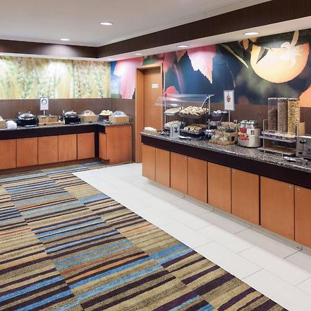 Fairfield Inn & Suites Jacksonville Butler Boulevard מראה חיצוני תמונה