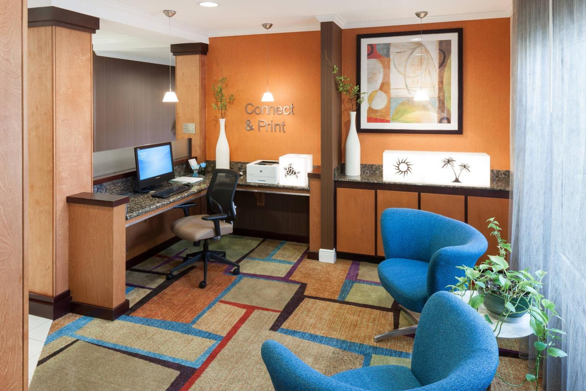 Fairfield Inn & Suites Jacksonville Butler Boulevard מראה חיצוני תמונה
