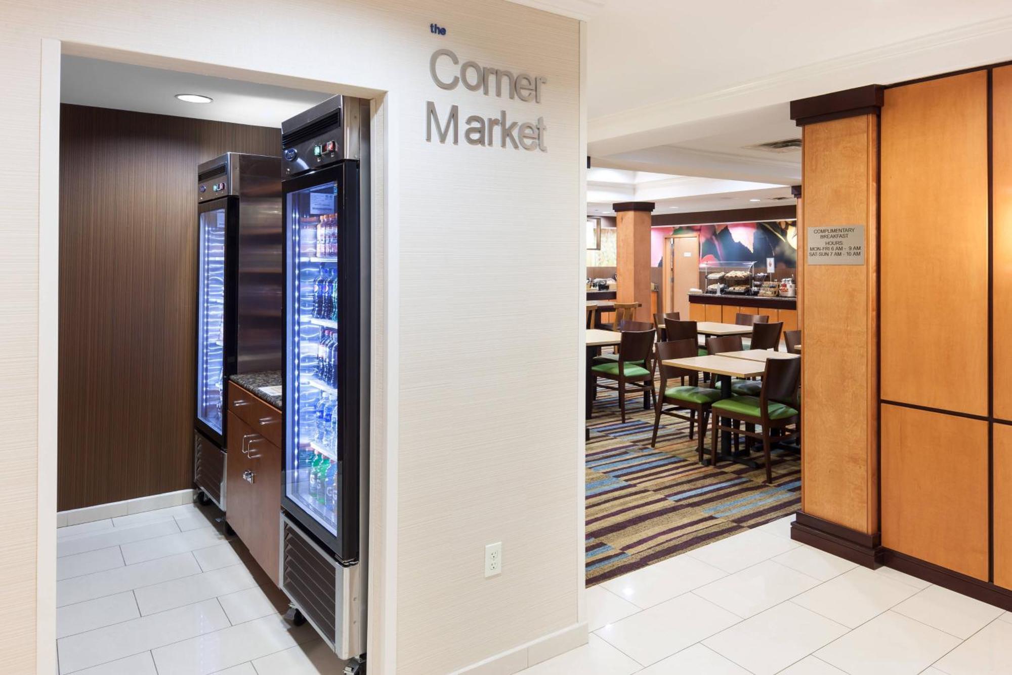 Fairfield Inn & Suites Jacksonville Butler Boulevard מראה חיצוני תמונה