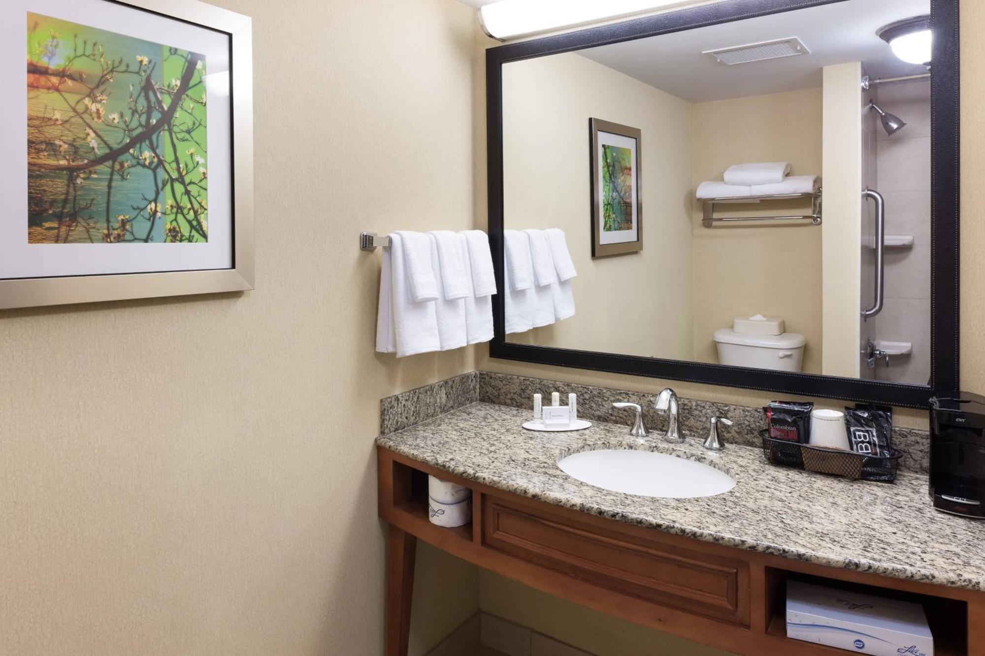 Fairfield Inn & Suites Jacksonville Butler Boulevard מראה חיצוני תמונה